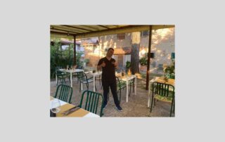 Federico Ugolini, giovane con sindrome di Down di AIPD Versilia, il suo primo giorno di tirocinio 2022